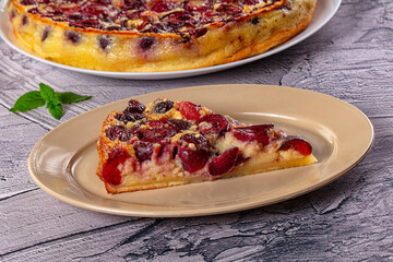 Crusty pie with fresh cherry
