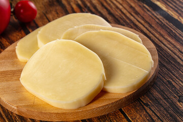 Sliced mozzarella cheese for snack