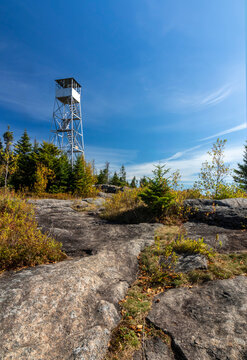 St. Regis Fire Tower views with peak fall foliage in daytime, Saranac Lake six hikes, Adirondack Mountains, Upstate NY
