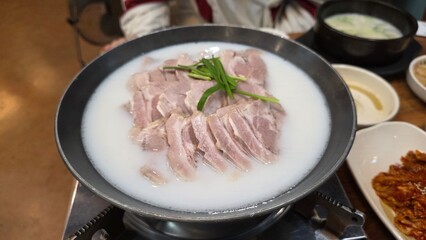 수육