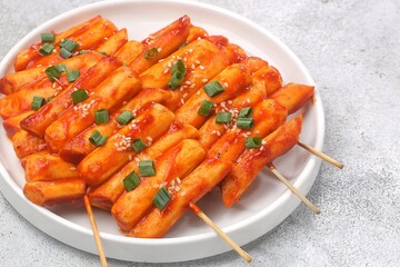 Sotteok so-tteok (소떡소떡), sometimes translated as sausage and rice cake, is a popular South Korean street food consisting of garae-tteok (rice cake) and Vienna sausage skewered and fried
