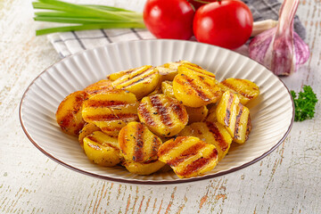 Grilled small baby young potato