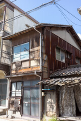日本の広島県福山市の鞆の浦の古くてとても美しい建物と町並み