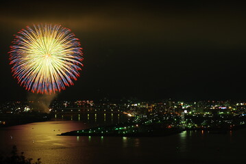 三原ヤッサ花火
