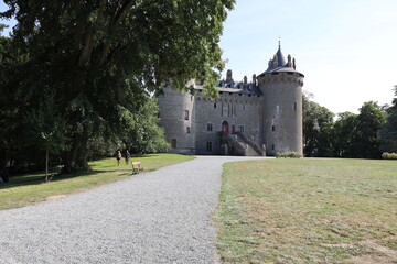Le château de Combourg, forteresse médiévale, vue de l'extérieur, ville de Combourg,...