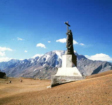 The Christ the Redeemer monument is a work by the Argentine sculptor Mateo Alonso that was erected in the Uspallata pass, right on the Argentine-Chilean border line at 8 meters above sea level, 