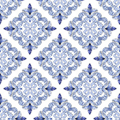A seamless blue and white ornate damask pattern with watercolor-style floral and foliage motifs, resembling traditional porcelain or Azulejo tiles. Hand drawn composition for d&eacute;cor interior
