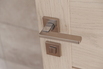 Room interior door handle with latch