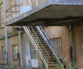 old abandoned building