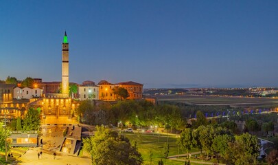 The Süleyman Mosque and the inner castle in Diyarbakır are among the most important architectural works of the city.