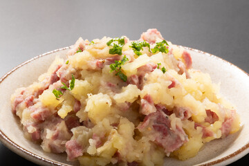 牛たんハム　ポテトサラダ