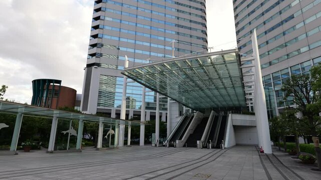 晴海トリトンスクエア　早朝　2025年9月
