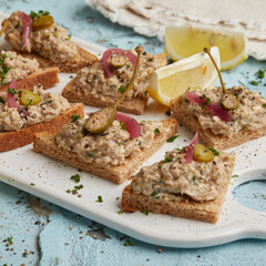 Vegan tuna spread