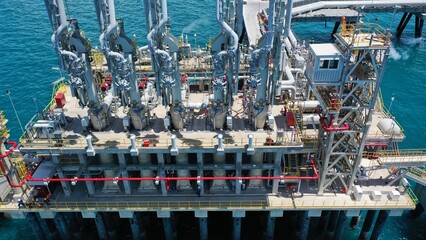 defaultOffshore LNG Terminal Loading Arm Facility Overview © Shooting Star