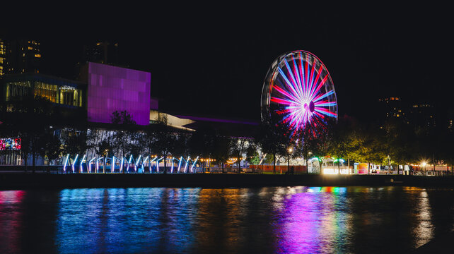 Ferris wheel and its reflection in the Yarra River - Powered by Adobe