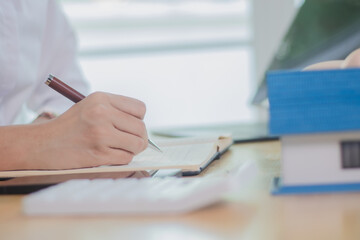 Real estate agents discuss real estate investment and mortgage plans, and provide financial advice...