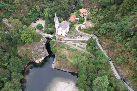 Chiesetta di Sant&rsquo;Anna Orrido di Sant&rsquo;Anna Italien Piemont