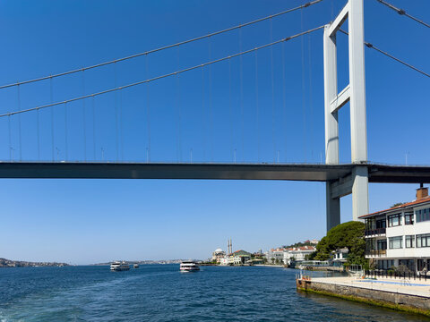 Fatih-Sultan-Mehmet-Br&uuml;cke (2. Bosporus-Br&uuml;cke) Istanbul, T&uuml;rkei.