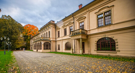 zamek w żywcu