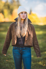 Frau / Herbst