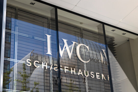 IWC 大阪心斎橋ブティック（大阪府大阪市中央区西心斎橋）