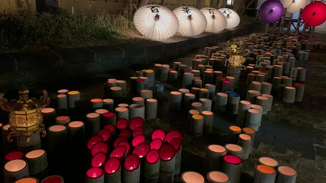 山鹿灯籠浪漫・百華百彩の和傘と竹灯籠