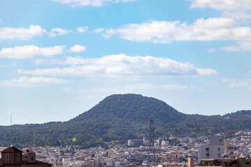 兵庫県・宝塚から眺める甲山