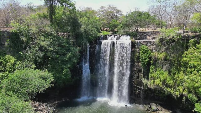 Catarata Llanos del Cort&eacute;s
