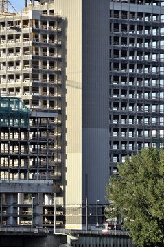 The Lufthansa high-rise (headquarters of the German airline until 2007) on the banks of the Rhine in Deutz becomes MaxCologne, renovation until 2012, Cologne, North Rhine-Westphalia, Germany