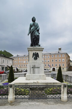 Mozart monument on Mozartplatz, Salzburg, Austria