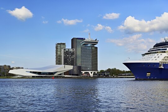 EYE Film Instituut Nederland, eye Filmmuseum cultural centre, A'DAM Tower and A'DAM lookout, in the foreground cruise ship Celebrity Silhouette, Amsterdam, province of North Holland, Netherlands