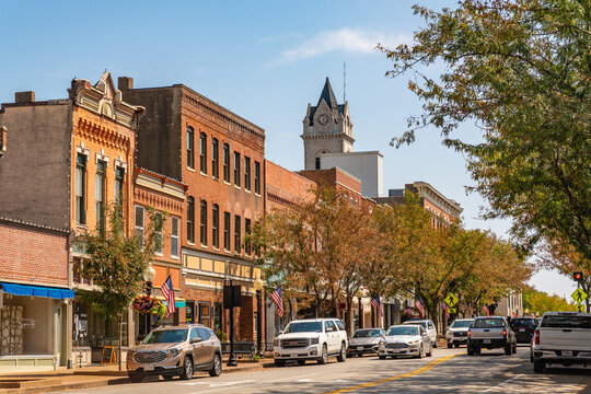 Jefferson City, MO-September 12, 2025: High Street, the main shopping street of the capital city.