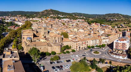 Cathedral of Santa Mar&iacute;a in the walled enclosure of Solsona, 14th century, Solson&eacute;s, province of Lleida, Catalonia, Spain