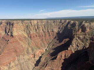 Vast Canyon Landscape: Beautiful, sweeping view of the majestic national park, showcasing wonderful layers of natural rock formations.