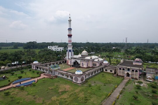 Aerial View Baitul Aman Jame Masjid Complex Barisal Bangladesh: Islamic Architecture, Cultural Landmark, Serene Landscape, Religious Significance, South Asian Heritage, Minaret, Dome, 