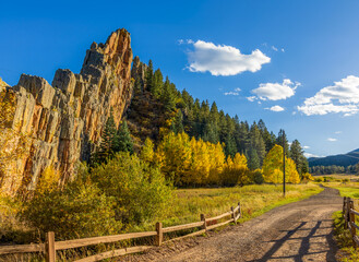 Fototapeta premium Scenic fall foliage landscape alongside the Highway of Legends National Scenic Byway, going from Walsenburg to Trinidad in Colorado