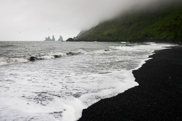 Strong waves at the southern coastline in Iceland