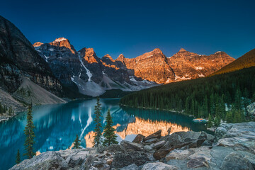 Stunning landscapes in the Canadian Rockies, Alberta, Canada. Towering snow-capped mountains, alpine lakes, and pristine wilderness showcase the natural beauty of the Rockies.