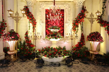 luxurious indian wedding stage decoration