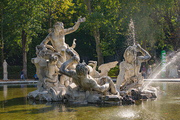 Fontana nel giardino del palazzo reale di Torino