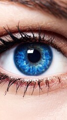 Close-up of a vibrant blue eye (1)