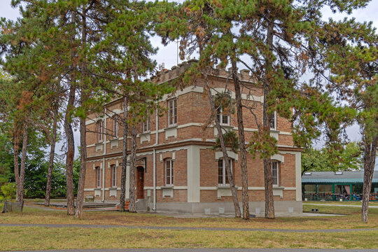 Serbian Seismological Survey Institution at Tasmajdan Park in Belgrade