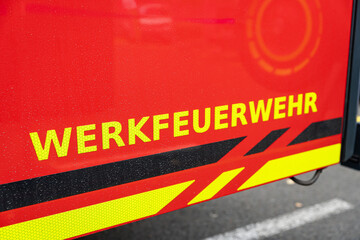 Werksfeuerwehr ist vor Ort