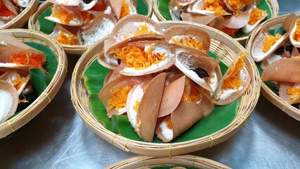 Thai Crispy Pancakes in Woven Baskets, Thai dessert, Thaifood.