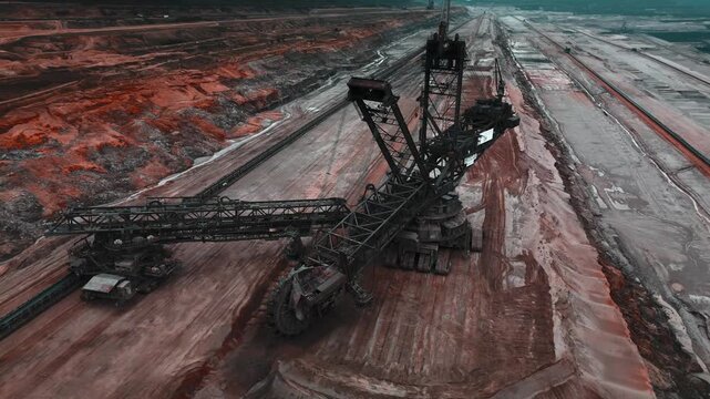 4K Aerial Drone Orbit around Worlds Largest Bucket Wheel Excavator 293