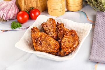 Buffalo chicken wings barbecue sauce