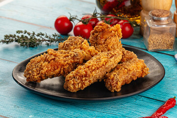 Golden crispy fried chicken wings