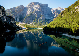A Serene and Beautiful Reflection of Majestic Mountains Captured in a Pristine, Calm Lake