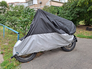 Black and gray motorcycle cover © Harmony Video Pro