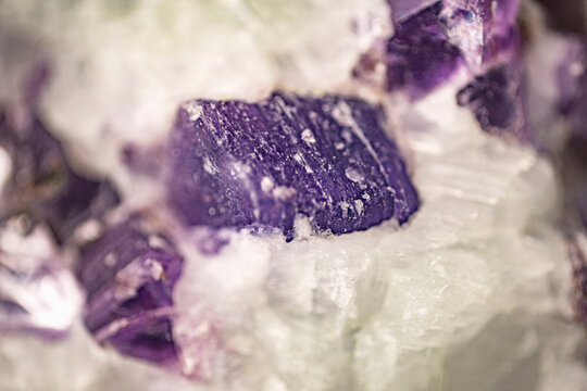 Macro clinohore crystals with iridescent sheen from Biser deposit, Perm Krai- rare mineral beauty for collectors and geologists. 3.7X magnification